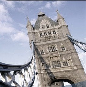 Guaranteed lowest rates at London discount hotels.  Book discount London hotels before you go.  Confirmed online reservations.