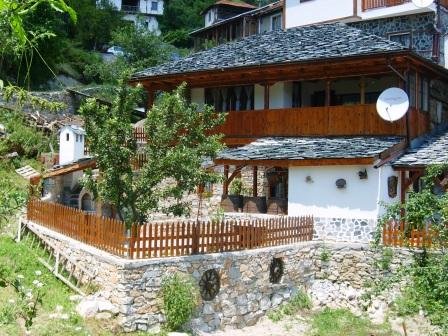 Strajarska house