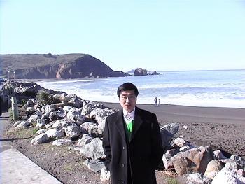 Click to View Ming at US and Mexico