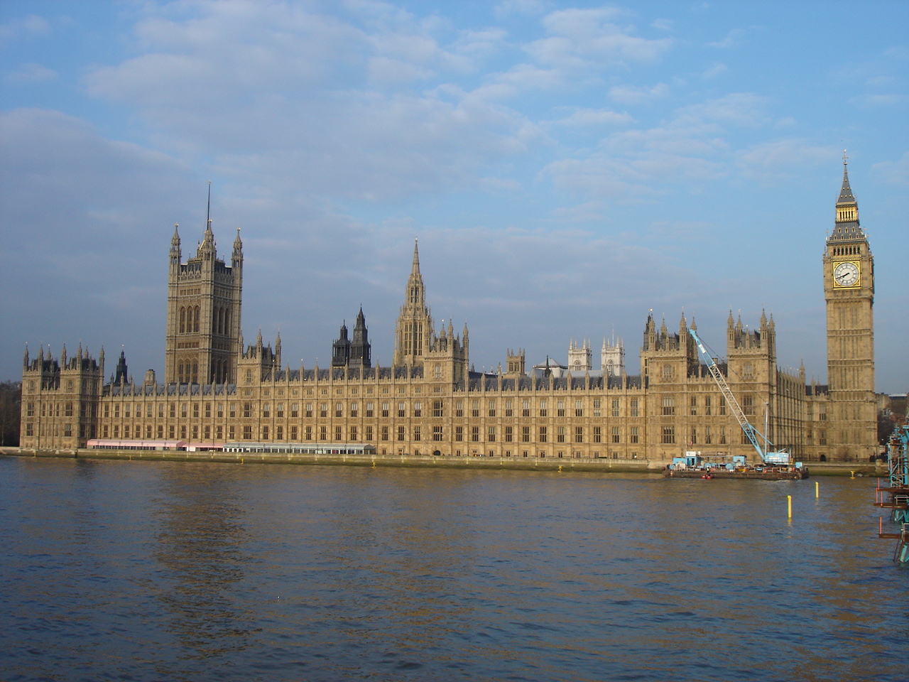 Click to View LONDON